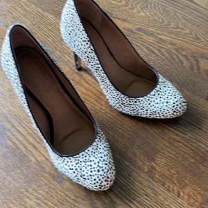 NWOT calf hair Corso como heels